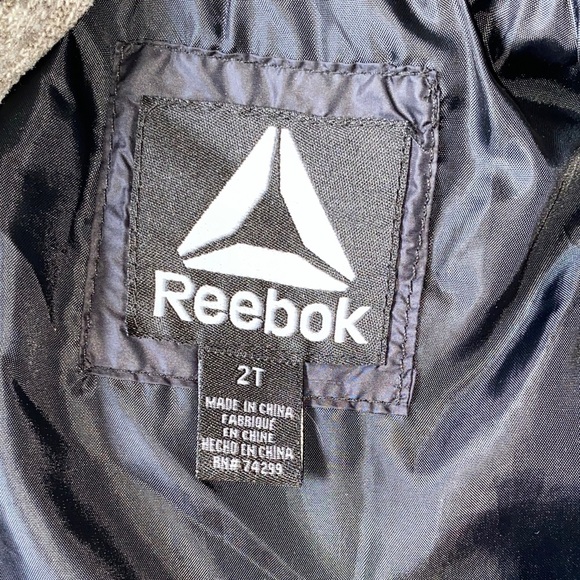 Reebok Black and Gray Hooded Jacket - Picture 10 of 16